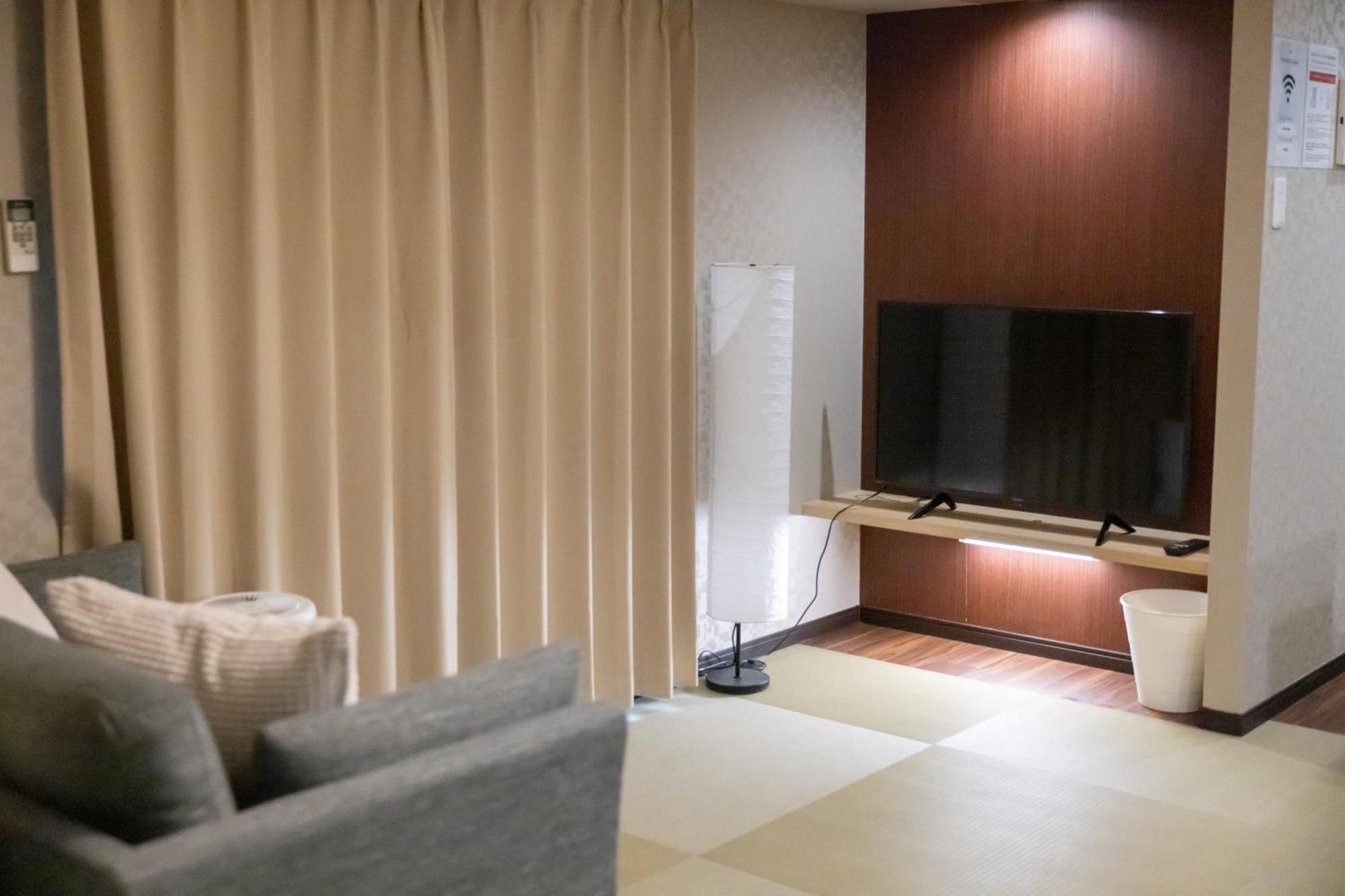 心斎橋-道頓堀の宿 ー南海難波徒歩10分以内 Осака Екстер'єр фото